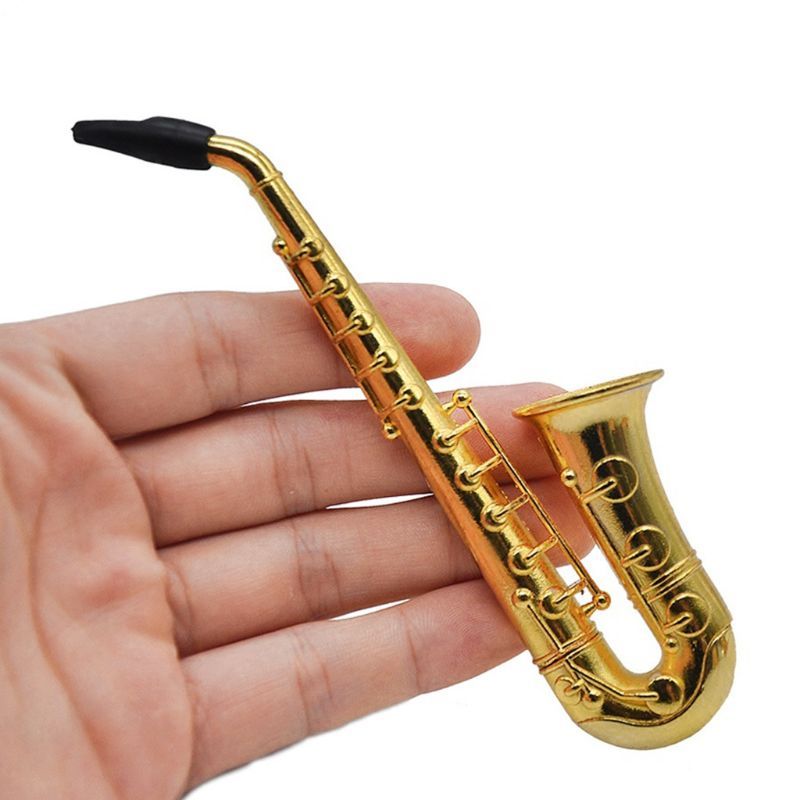 Metal small saxophone pipe